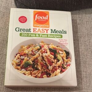 Food Network Magazine: Quick & Tasty Meals Cookbook